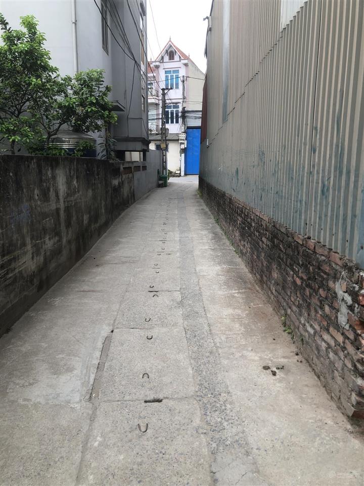 Bán đất trung tâm huyện hoài đức vân canh. diện tích 37 m2 ngõ nông, gần ô tô, gần đường 3.5