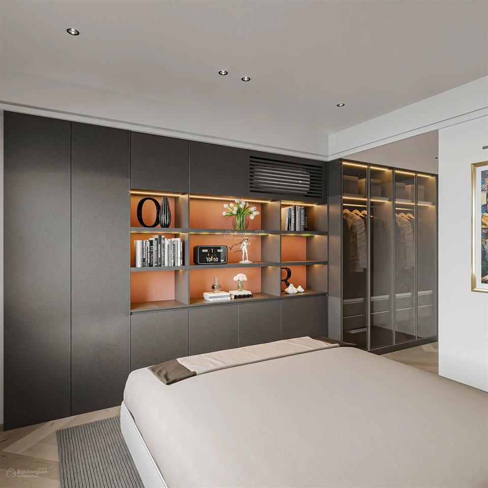 Chính chủ bán 122m² 3pn rộng đẹp  full nội thất thống nhất complex, giá 12,3 tỷ