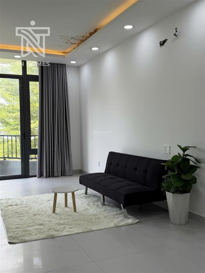Căn hộ 1pn ban công siêu rộng ngay vòng xoay liên phường, sky 9 , khang an, global city