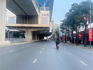 Duy nhất 1 căn nhà dòng tiền cầu diễn ô tô nhỏ lùi cửa 17 phòng khép kín thang máy giá hơn 13 tỷ