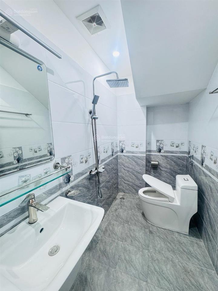 Mặt phố hồ tùng mậu 6t thang máy vỉa hè 1 mặt phố 1 mặt ngõ ôtô kinh doanh toà văn phòng giá 28 tỷ