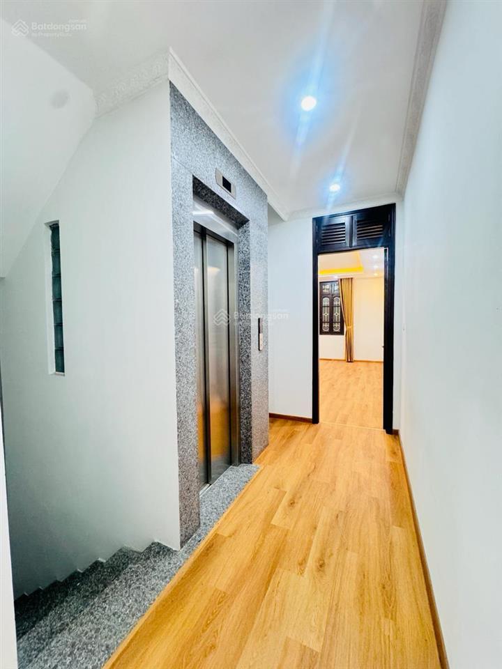 Mặt phố hồ tùng mậu 6t thang máy vỉa hè 1 mặt phố 1 mặt ngõ ôtô kinh doanh toà văn phòng giá 28 tỷ