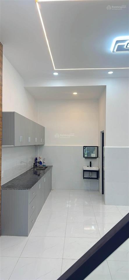 Bán nhà 4 tầng hẻm xe hơi đường lê trọng tấn gần giáo xứ gò mây, vị trí thuận tiện di chuyển aeon