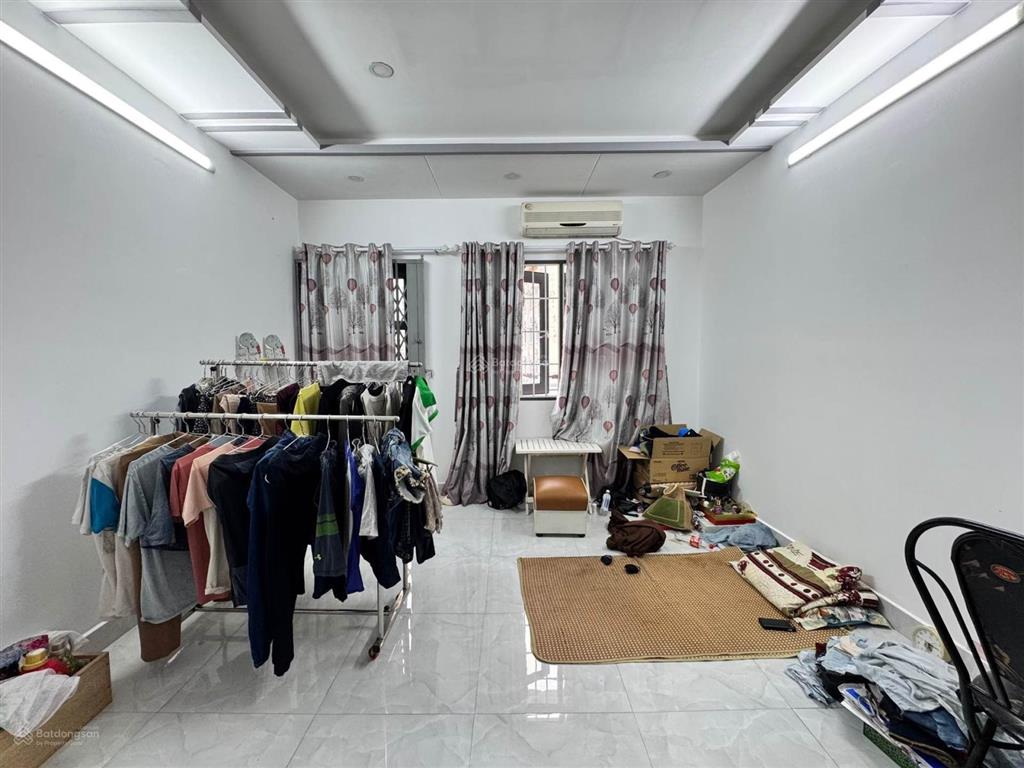 Bán nhà huỳnh văn bánh, phường 11, quận phú nhuận. diện tích 31m, kích thước 3.85m x 8.5m.kết cấu