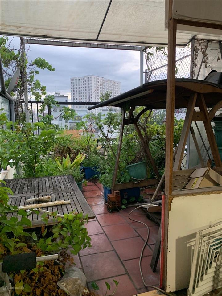 Chủ gấp bán giảm ngay 200 triệu nhà mặt tiền kinh doanh khu cao tầng
căn nhà sở hữu vị trí đẹp,