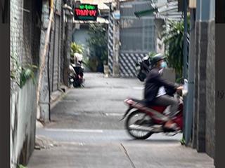 Bán nhà hẻm xe hơi nguyễn hồng đào phường 14 tân bình chỉ hơn 10 tỷ
căn nhà sở hữu vị trí đẹp