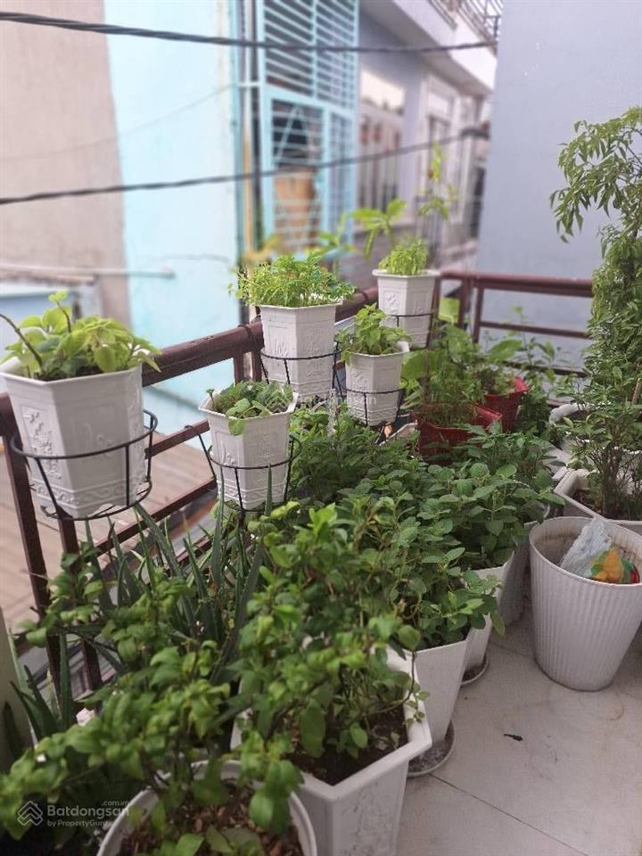 Bán nhà quận 7 sổ hồng riêng nhà 2 tầng btct giá 2.95 tỷ chính chủ gửi bán căn nhà riêng q7