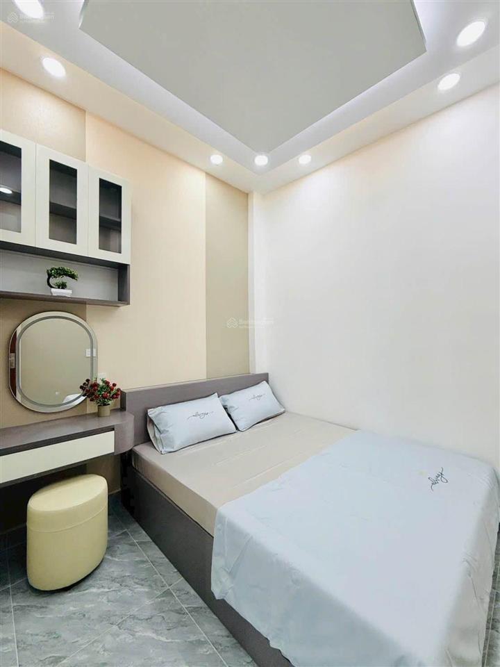 Bán nhà hẻm xe hơi trần thánh tông, tân bình  gần nhà ga t3. cần bán căn nhà đẹp tọa lạc p15 cũ
