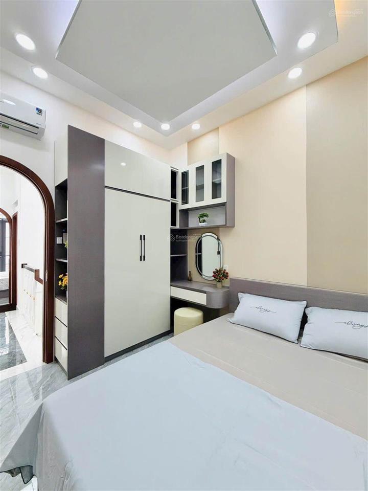 Bán nhà hẻm xe hơi trần thánh tông, tân bình  gần nhà ga t3. cần bán căn nhà đẹp tọa lạc p15 cũ