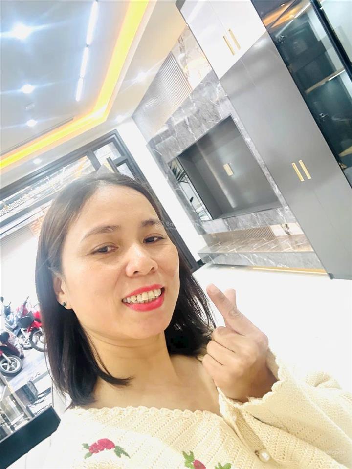 Siêu phẩm bồ đề ngọc lâm cực hiếm ô tô 7 chỗ 7 tầng thang máy  mặt tiền khủng chỉ nhỉnh 18 tỷ