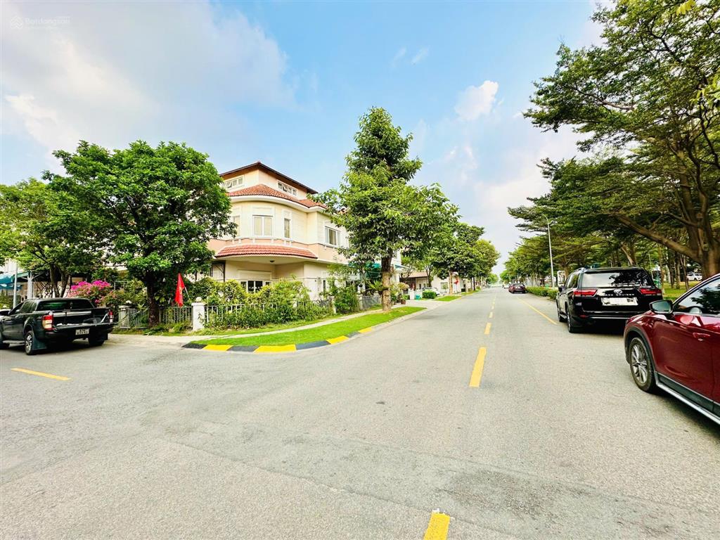 Bán biệt thự sang thanh lịch đẹp oasis kdc việt sing phường an phú tp hcm