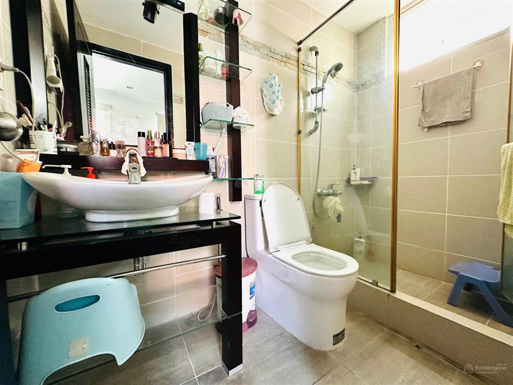 Bán biệt thự oasis phiên bản giới hạn kdc việt sing gần aeon mall trung tâm thành phố hcm mới.