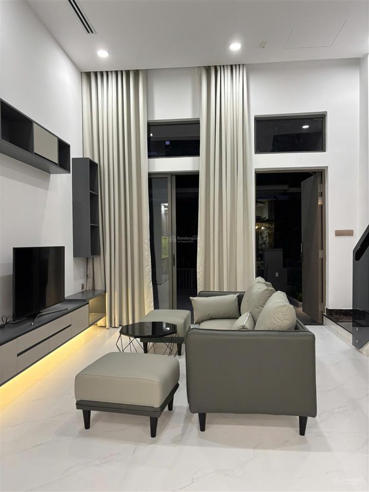 Cho thuê nhà phố khu compound resort standard an gia