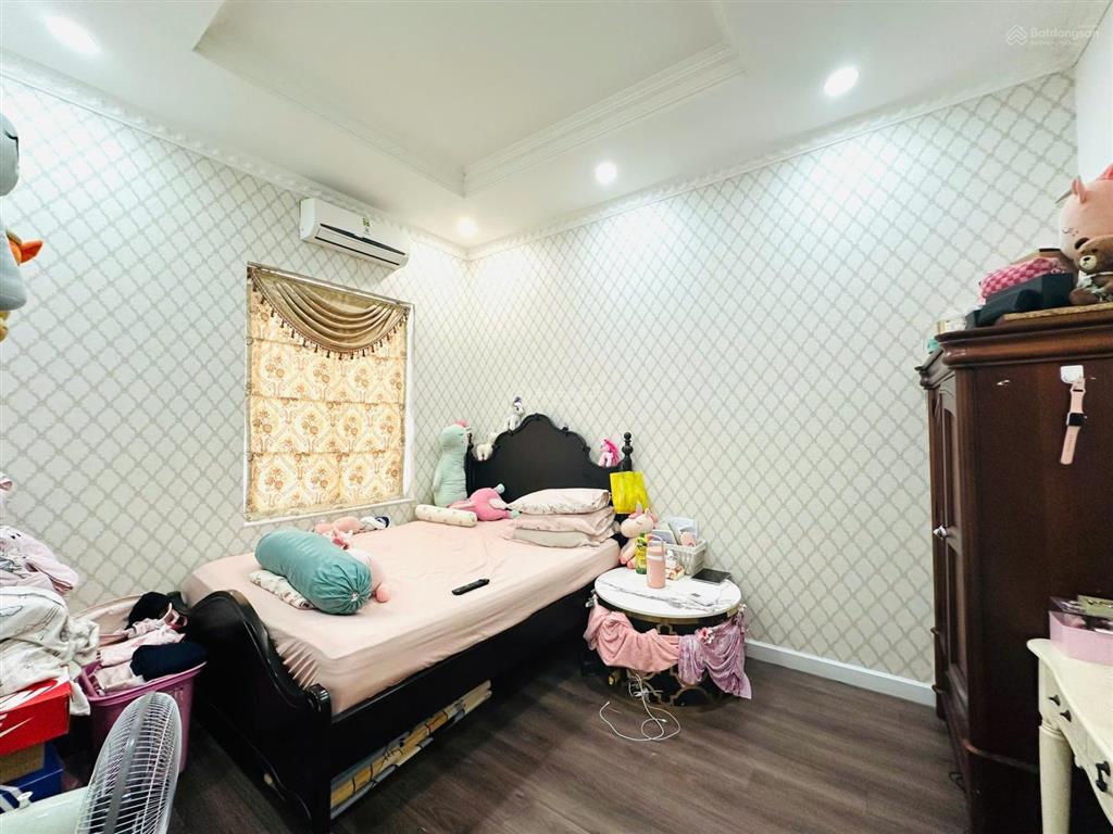Bán căn biệt thự tuyệt đẹp 300m2 the oasis kdc việt sing tp hồ chí minh mới