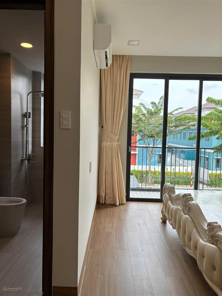 Cho thuê nhà phố suncasa central mới đẹp cạnh vsip2