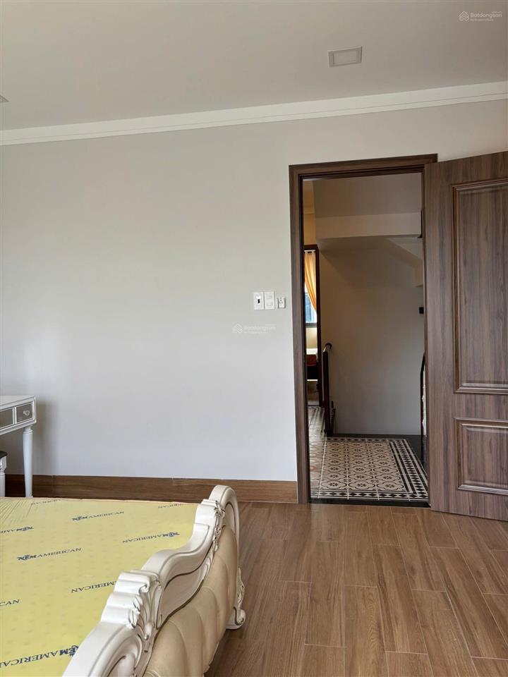 Cho thuê nhà phố suncasa central mới đẹp cạnh vsip2