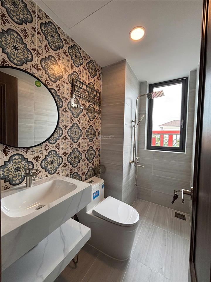 Cho thuê nhà phố suncasa central mới đẹp cạnh vsip2