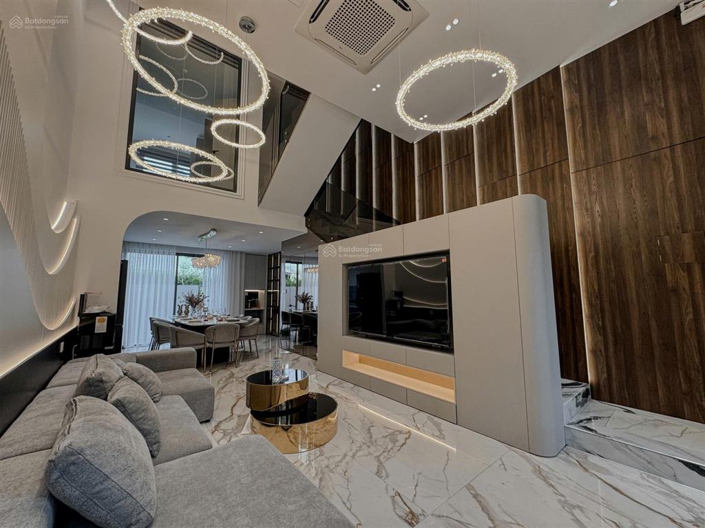 Cho thuê căn nhà phố vườn 208m2 sàn tại the standard an gia bình dương.  0909 901 ***