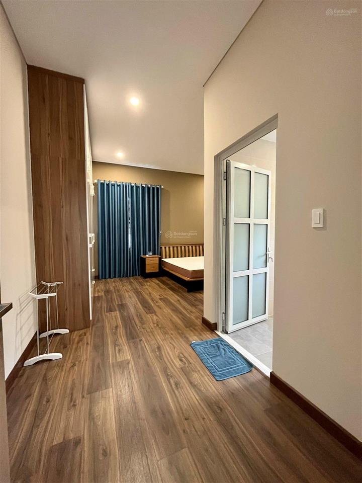 Bán căn biệt thự đơn lập đặc biệt tại the oasis cạnh công viên đang cho thuê 45 triệu/tháng