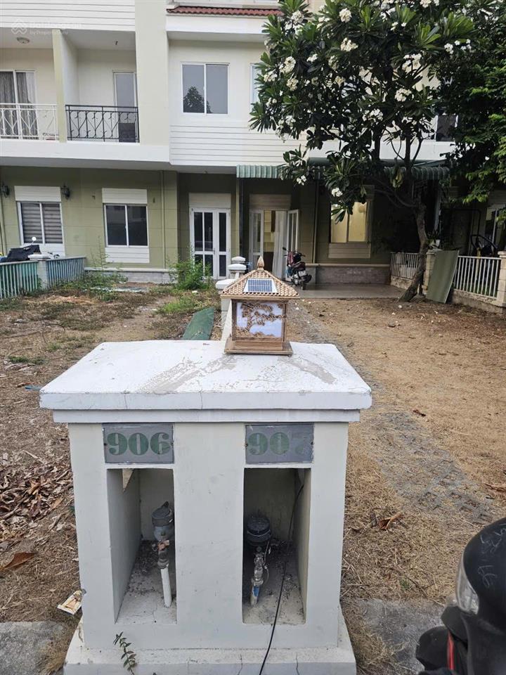Bán căn biệt thự liền kề 150m² oasis 3 kdc việt sing, phường an phú, tp hcm.  0909 901 ***