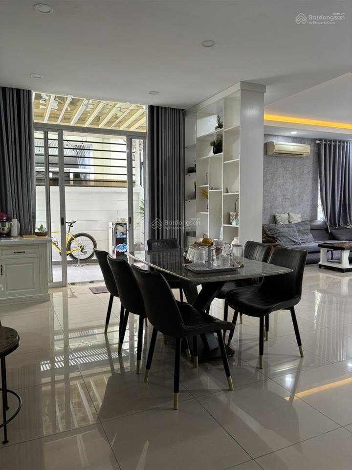 Bán căn biệt thự villa oasis đang cho thuê thu nhập thụ động 25 triệu/tháng.  0909 901 ***