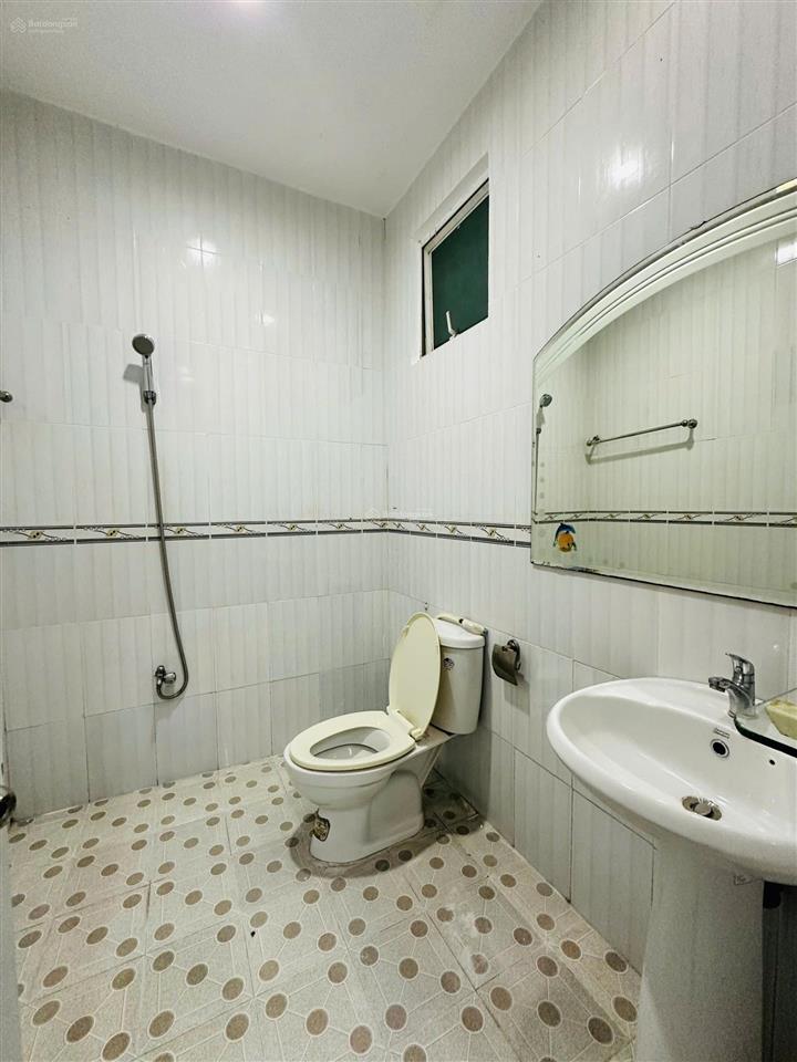 Cho thuê căn nhà phố oasis đường d11 sầm uất kdc việt sing vsip 1  0909 901 ***