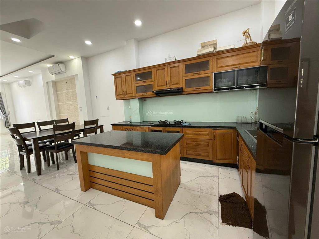 Cho thuê căn biệt thự liền kề vườn 150m2 oasis 3 kdc việt sing  em 0909 901 ***
