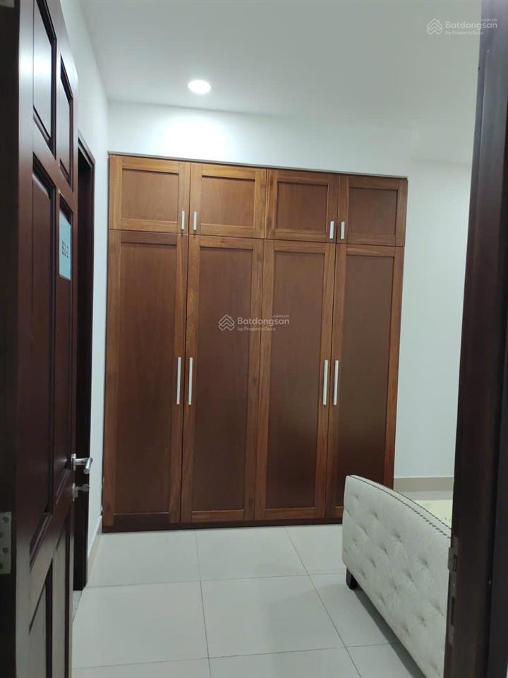 Cho thuê biệt thự nhà đẹp tại the oasis 1 kdc việt sing cạnh aeon mall  0909 901 ***