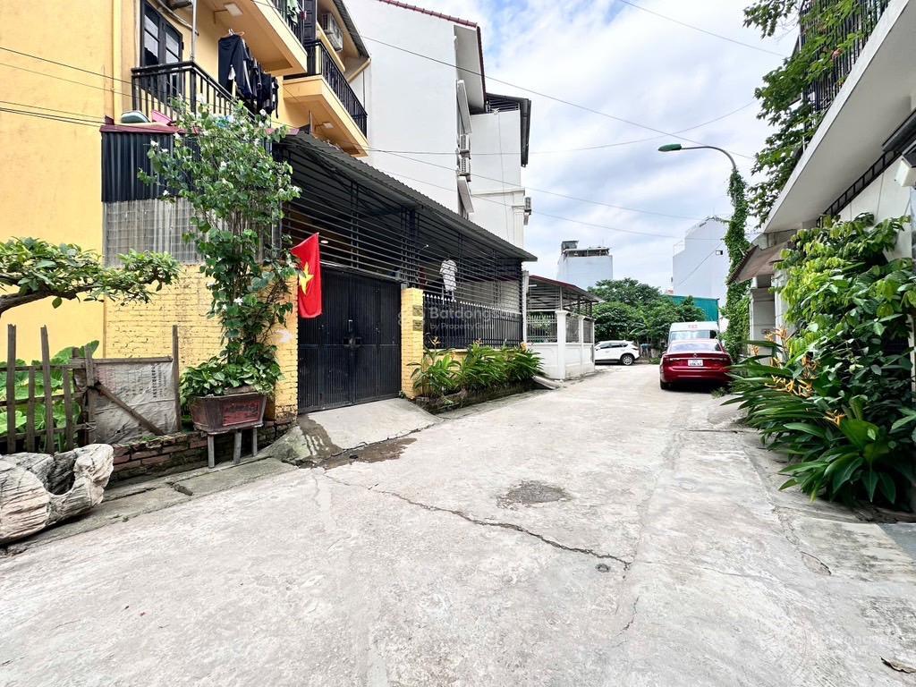 Bán nhanh nhà liền kề ngõ 521 cổ nhuế 112m2, phân lô ô tô tránh, pháp lý rõ ràng