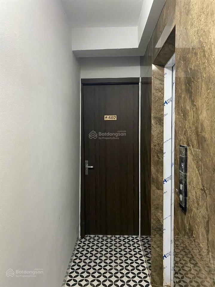 Bán nhà cổ nhuế 63m2, 6t thang máy, 8p, dòng tiền 40 triệu/tháng, ô tô 7 chỗ qua cổng, sổ đỏ đẹp
