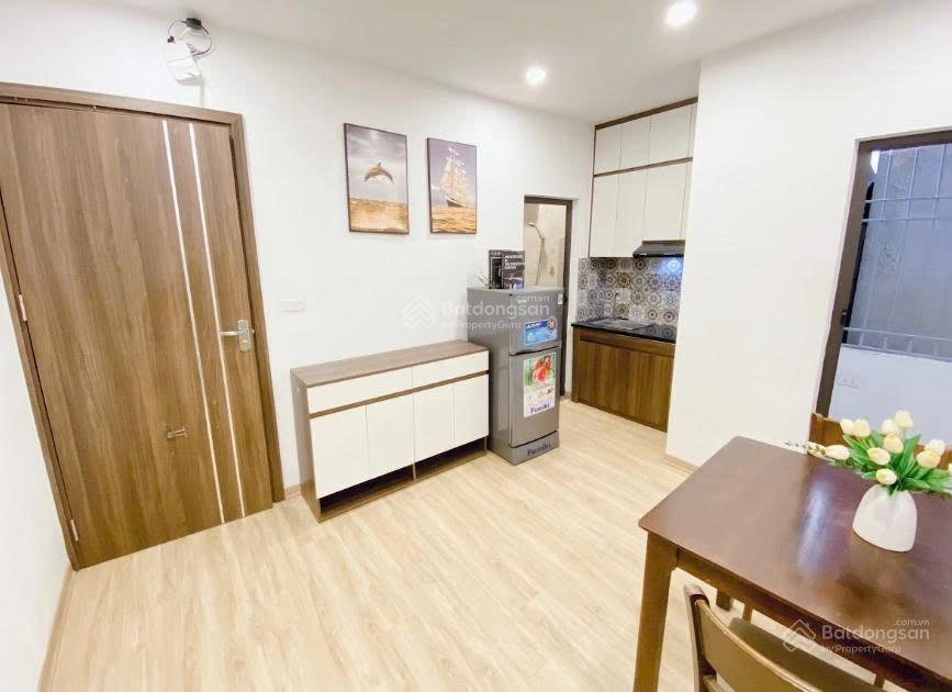 Chính chủ cho thuê phòng cầu giấy 1k1n, có ban công, ở luôn