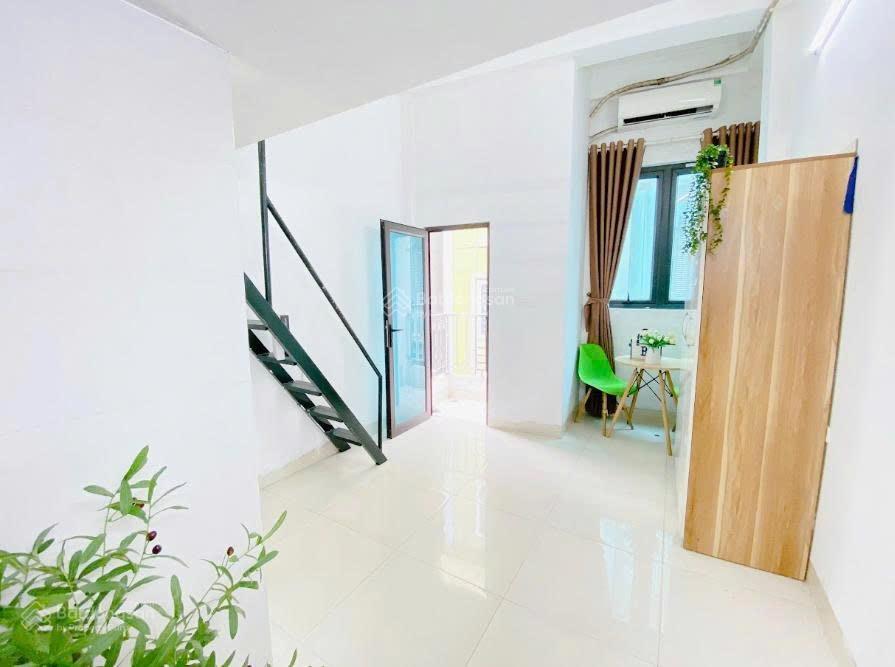 Cho thuê nhà trọ đẹp, đầy đủ tiện ích, giá ưu đãi 3,9 triệu, 25m² tại trần thái tông, cầu giấy