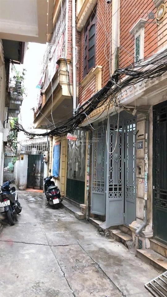 Cho thuê nhà riêng 4 tầng, 12 triệu, tại cầu giấy, hà nội