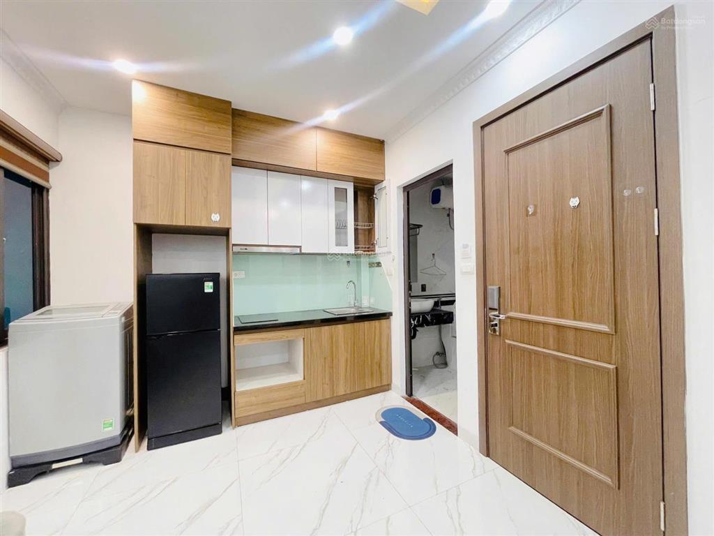 Cho thuê cc mini 25m2 tại đội cấn full nội thất, có máy giặt riêng, ở sướng
