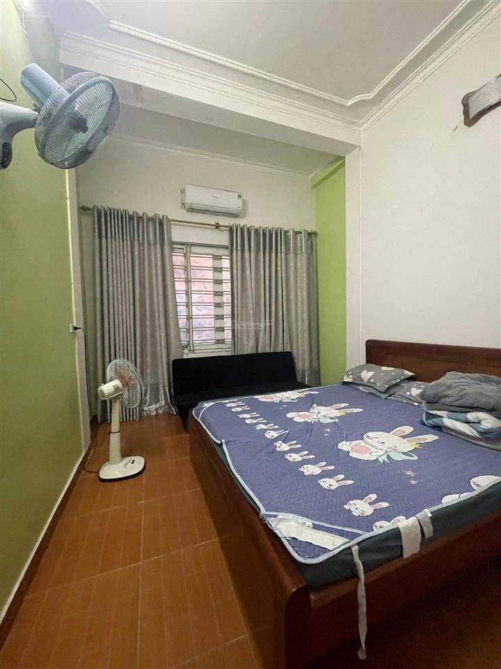 Cho thuê nhà riêng 40m2, 8,5 triệu, 6pn, 4wc tại lê văn hiến, bắc từ liêm, hà nội