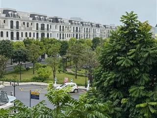 View công viên hướng đb quá đẹp. giá rẻ 56m ht 5 tầng full đồ t2345 chia 2pn sẵn sổ đ