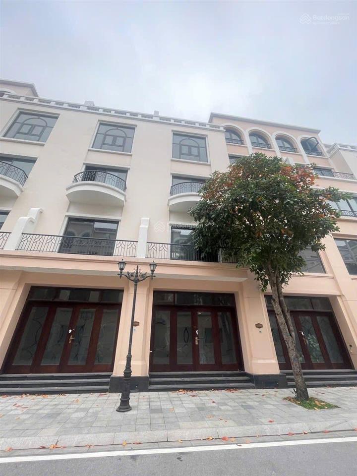 Hải âu 65m2 sẵn sổ đỏ cầm tay sau nhà là công viên nội khu giá chỉ hơn 9tỷ bao phí e phương
