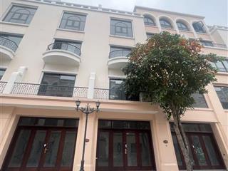 Hải âu 65m2 sẵn sổ đỏ cầm tay sau nhà là công viên nội khu giá chỉ hơn 9tỷ bao phí e phương