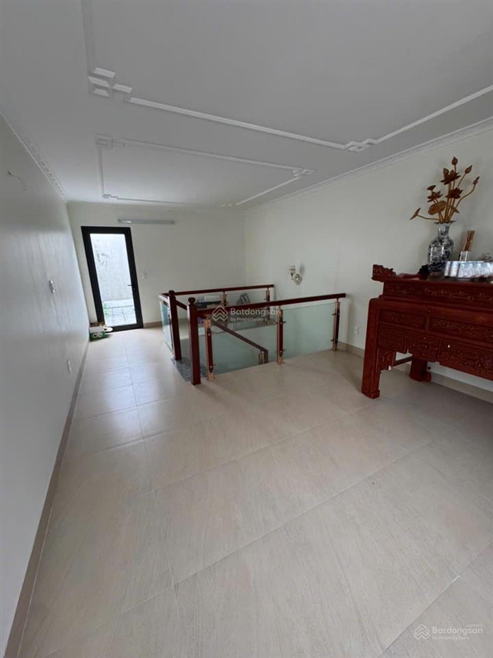 View công viên hướng đb quá đẹp. giá rẻ 56m ht 5 tầng full đồ t2345 chia 2pn sẵn sổ đ