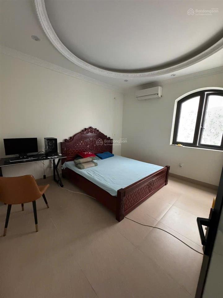 View công viên hướng đb quá đẹp. giá rẻ 56m ht 5 tầng full đồ t2345 chia 2pn sẵn sổ đ