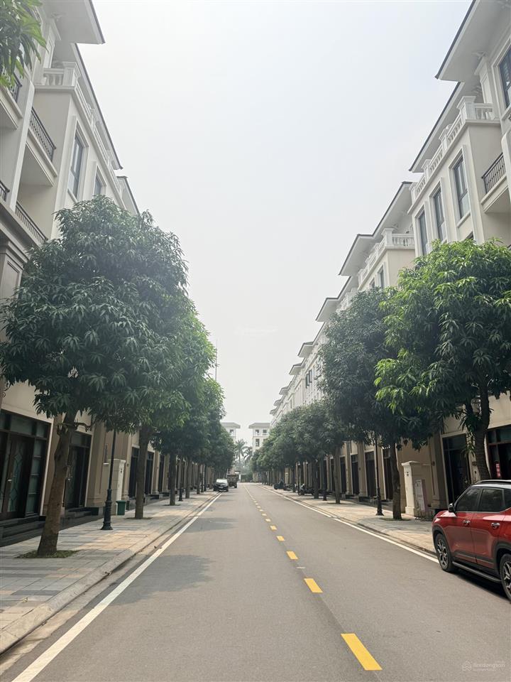 Cần tiền bán gấp căn thời đại rẻ nhất thị trường diện tích 60m sẵn sổ đỏ giá chỉ hơn 8tỷ ạ h