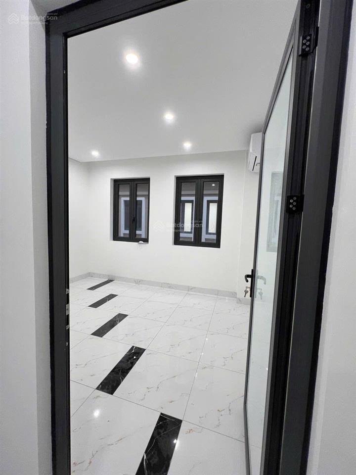 Thanh khoản gấp căn thời đại 60m, giảm sâu 1 tỷ, ht 2 tầng, giá hời  hướng
