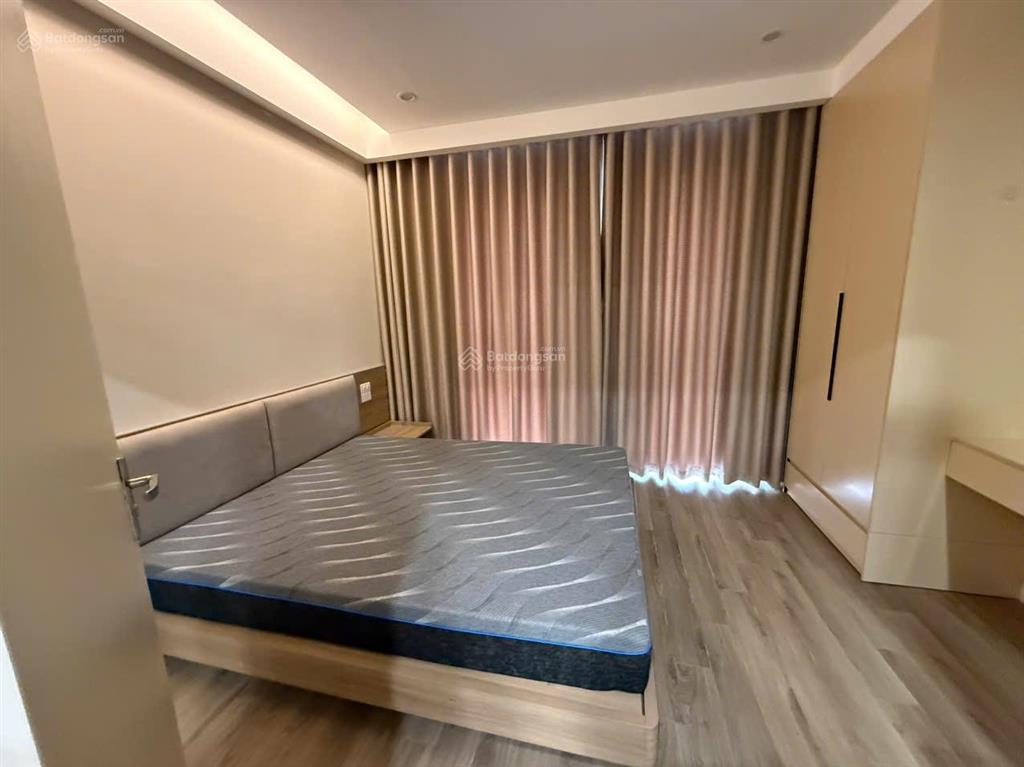 Giảm sâu 2 tỷ. hàng nổi bật 60m  tây bắc  9 tỷ thu về  hoàn thiện full 5 tầng có thang