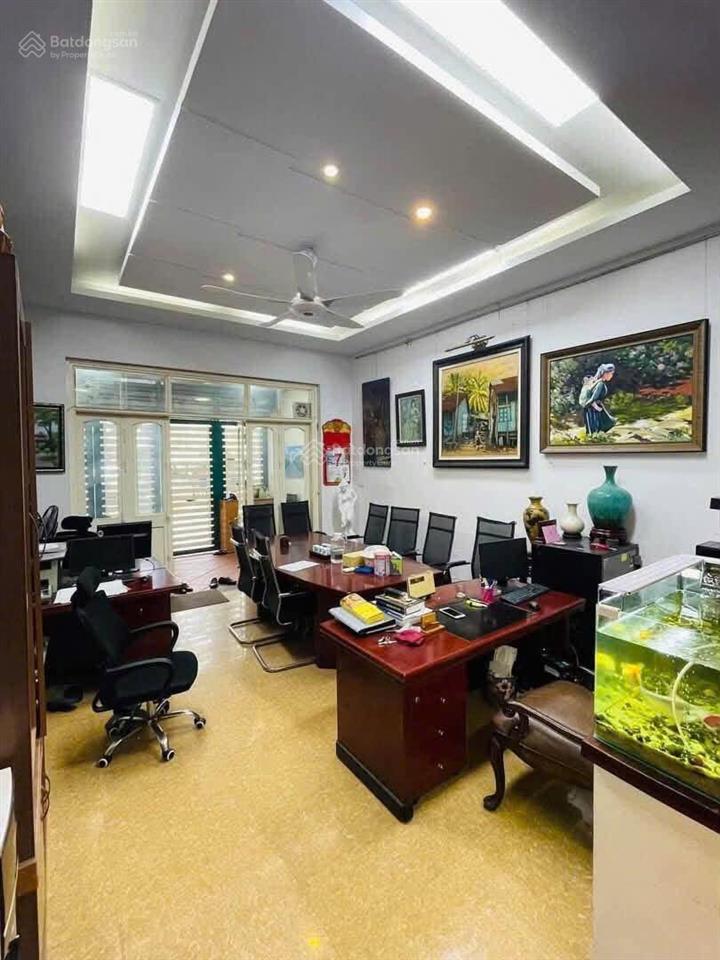 Chính chủ cho thuê nhà mặt phố phạm tuấn tài, dt 100m2x5t, mt 10m, giá 52tr/tháng.