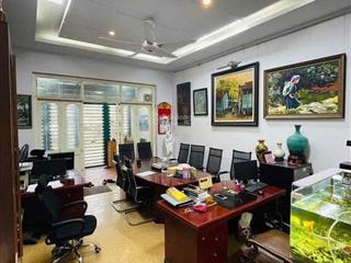 Chính chủ cho thuê nhà mặt phố phạm tuấn tài, dt 100m2x5t, mt 10m, giá 52tr/tháng.