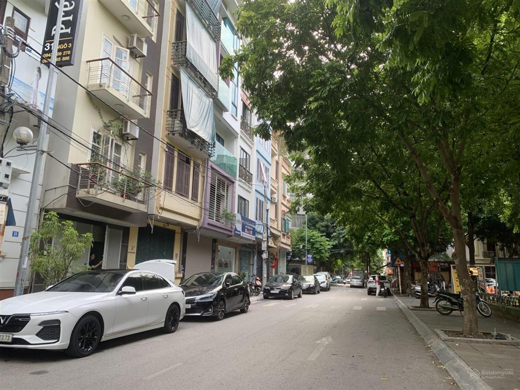 Chính chủ cho thuê nhà mặt phố phạm tuấn tài, dt 100m2x5t, mt 10m, giá 52tr/tháng.