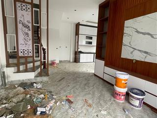 Bán nhà tại song phương, xây 3 mặt thoáng, thiết kế hiện đại, dân cư đông đúc