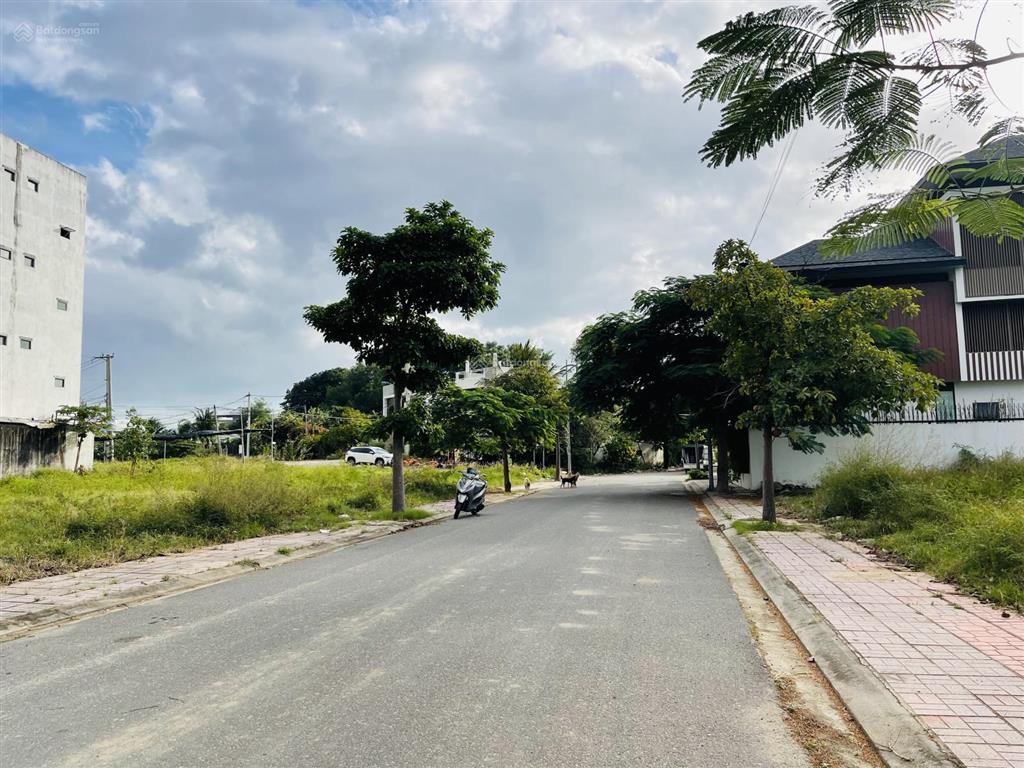 Bán lô biệt thự view sông kđt ven sông tắc nha trang giá tốt nhất chỉ 43tr/m2