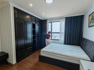 Bá.n 4 ngủ 172m2 giá thấp nhất goldmakr city 136 hồ tùng mậu, hà nội