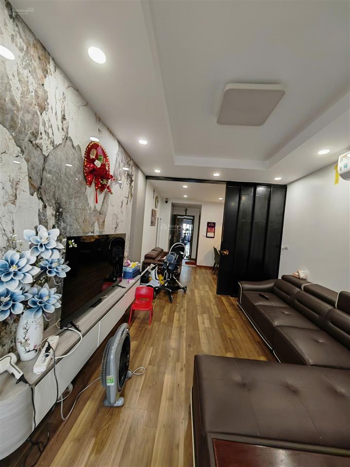 Bán 3 ngủ giá thấp goldmark city 136 hồ tùng mậu, hà nội  7,8 tỷ